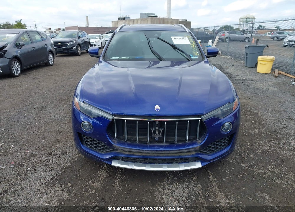 2017 MASERATI LEVANTE VIN: ZN661XUL3HX212378