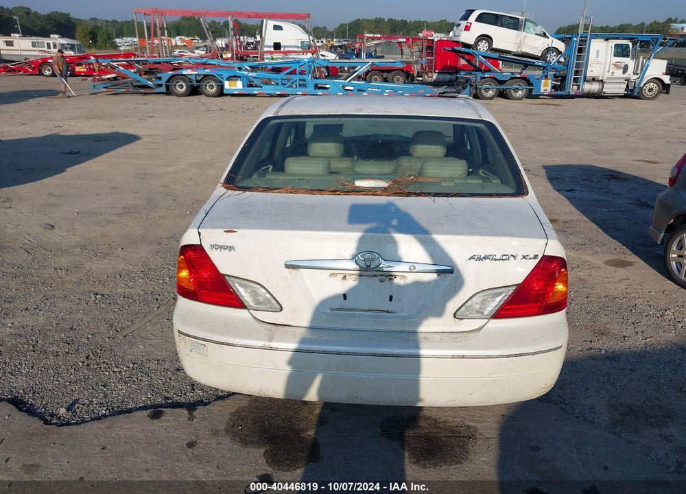 2001 TOYOTA AVALON XLS VIN: 4T1BF28B31U169623