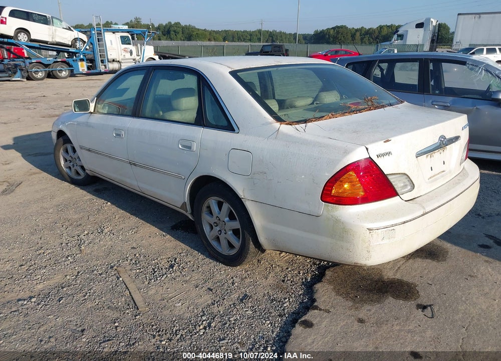 2001 TOYOTA AVALON XLS VIN: 4T1BF28B31U169623