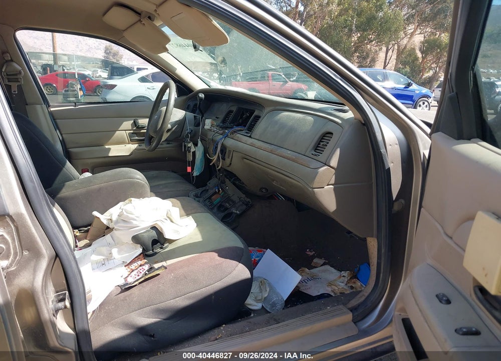 2004 FORD CROWN VICTORIA STANDARD VIN: 2FAFP73W64X115598