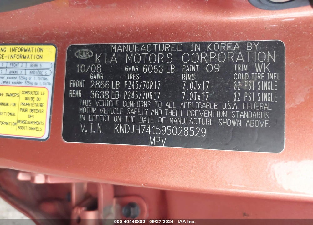 2009 KIA BORREGO LX V6 VIN: KNDJH741595028529