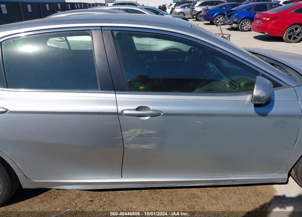 2018 TOYOTA CAMRY SE VIN: JTNB11HK4J3013654