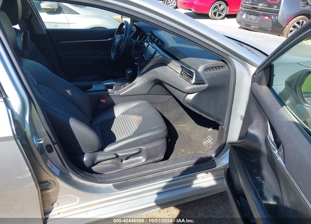 2018 TOYOTA CAMRY SE VIN: JTNB11HK4J3013654