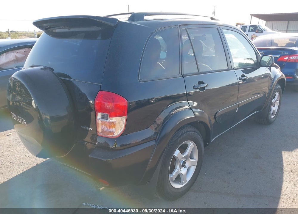 2002 TOYOTA RAV4 VIN: JTEHH20V526027807