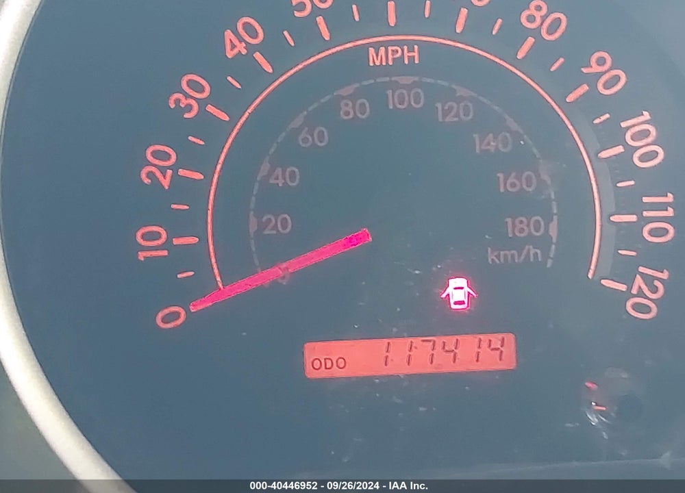 2012 TOYOTA TUNDRA GRADE 5.7L V8 VIN: 5TFDY5F10CX252401