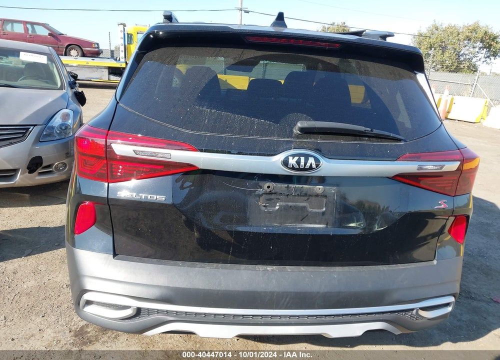 2021 KIA SELTOS S VIN: KNDEUCAA4M7095629