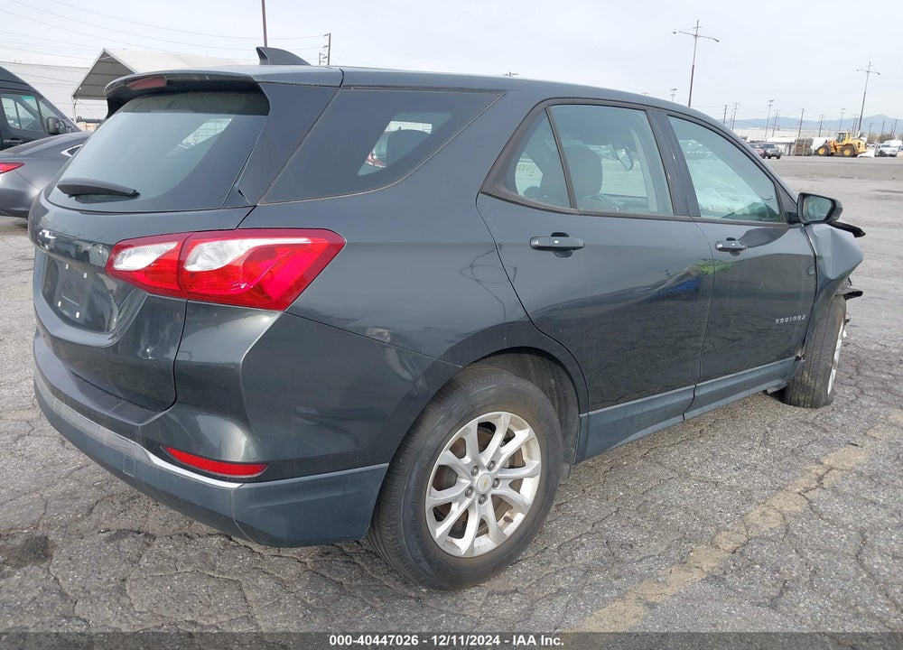 2018 CHEVROLET EQUINOX LS VIN: 2GNAXHEV2J6352872