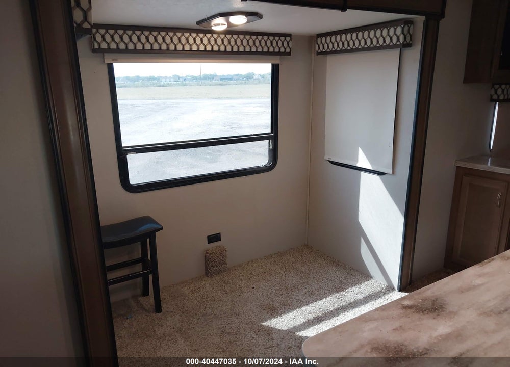 2019 COACHMEN CHAPARRAL 381 RD VIN: 5ZT3CH3BXKA321961