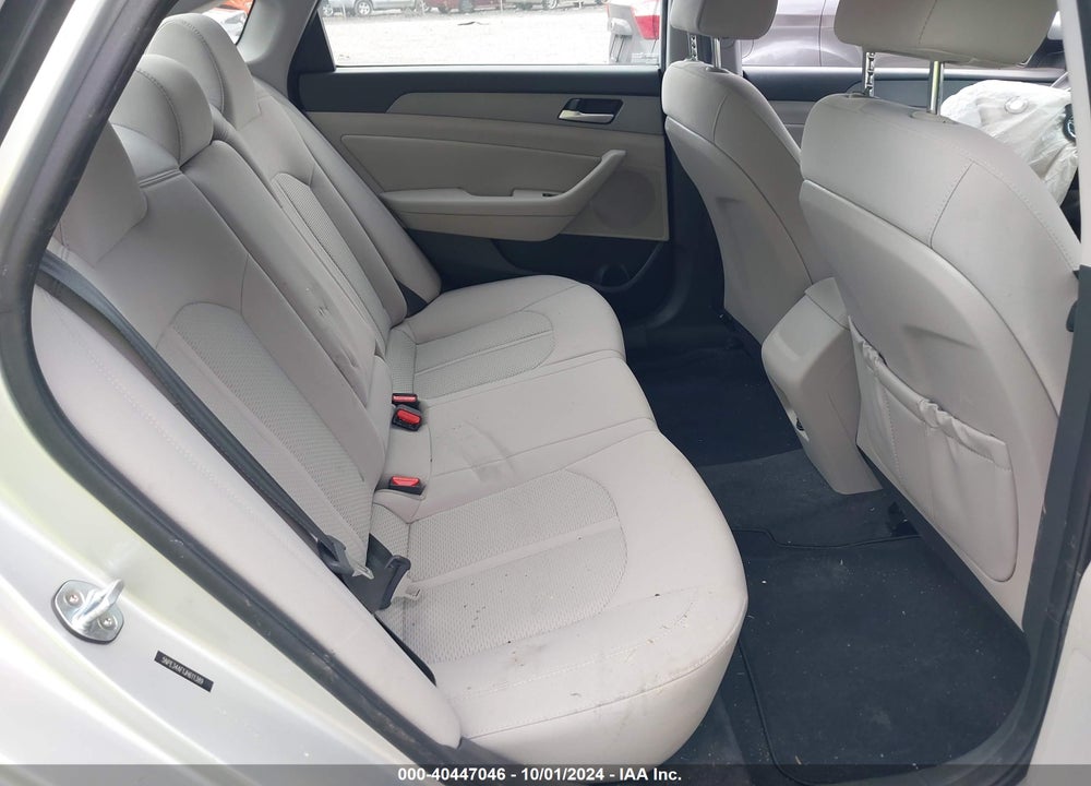 2018 HYUNDAI SONATA SEL VIN: 5NPE34AF1JH611389