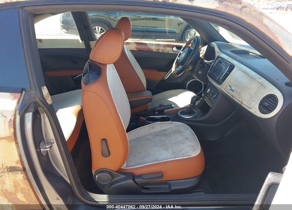 2016 VOLKSWAGEN BEETLE 1.8T CLASSIC VIN: 3VWF17AT2GM636741