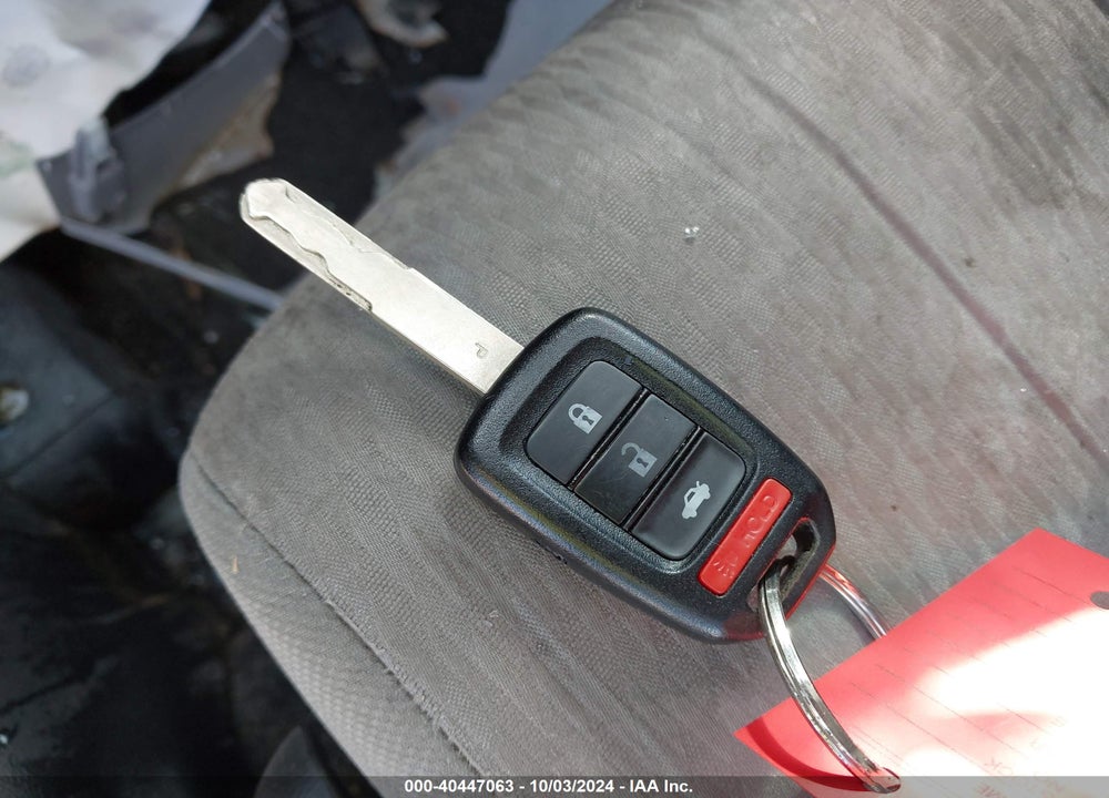 2015 HONDA CIVIC LX VIN: 19XFB2F50FE100666