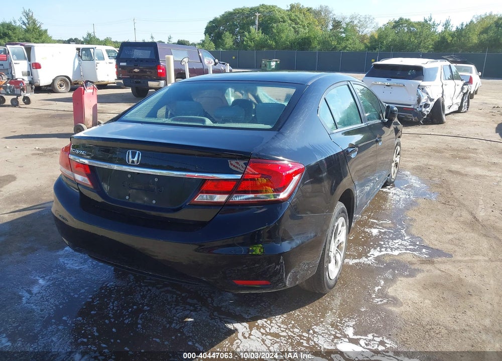 2015 HONDA CIVIC LX VIN: 19XFB2F50FE100666