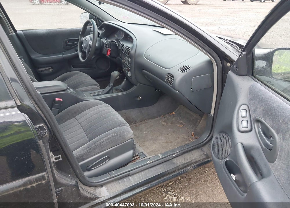 2001 PONTIAC GRAND PRIX SE VIN: 1G2WK52J71F213635