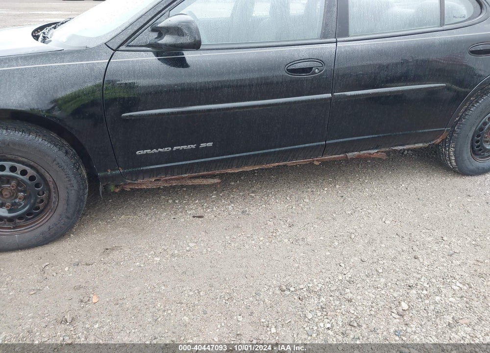 2001 PONTIAC GRAND PRIX SE VIN: 1G2WK52J71F213635