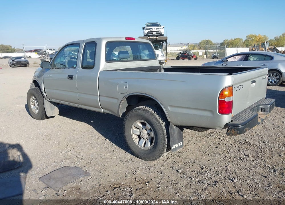 2000 TOYOTA TACOMA VIN: 5TEWM72N9YZ686423