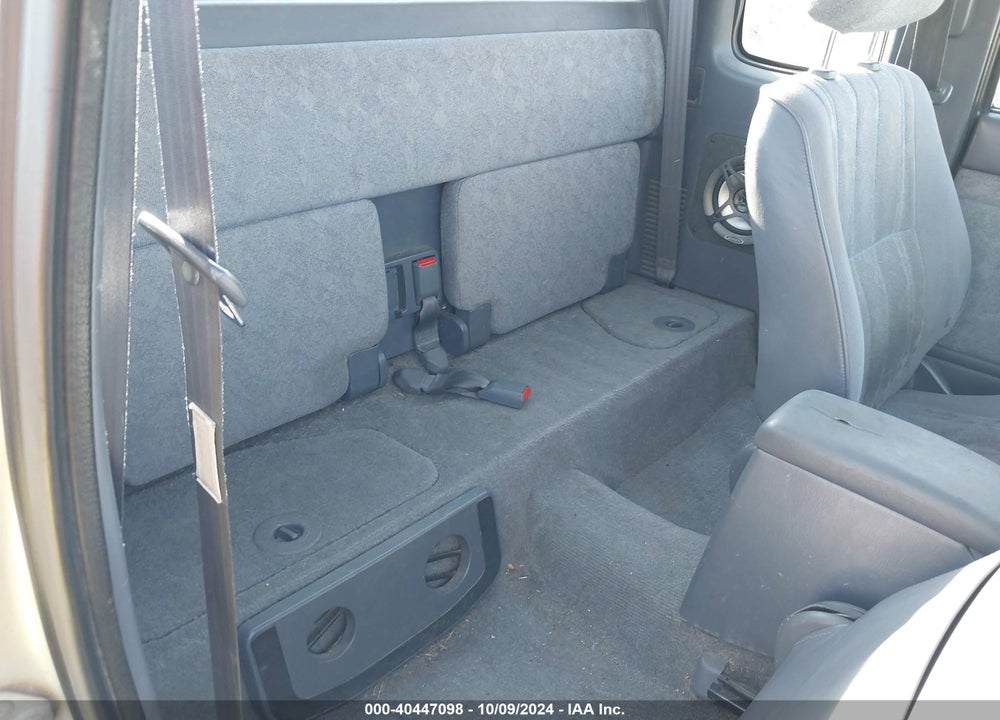 2000 TOYOTA TACOMA VIN: 5TEWM72N9YZ686423