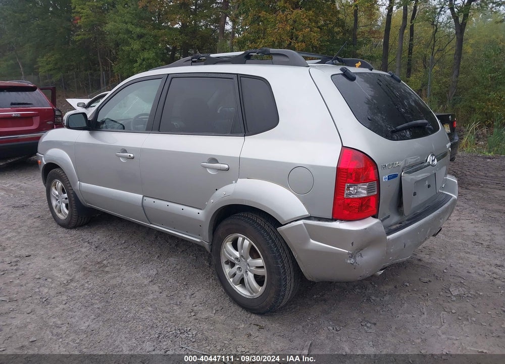 2007 HYUNDAI TUCSON LIMITED/SE VIN: KM8JN72D07U543104