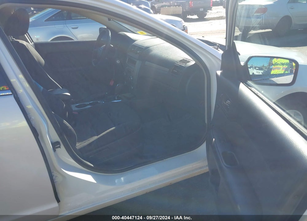2010 FORD FUSION SE VIN: 3FAHP0HA3AR235589