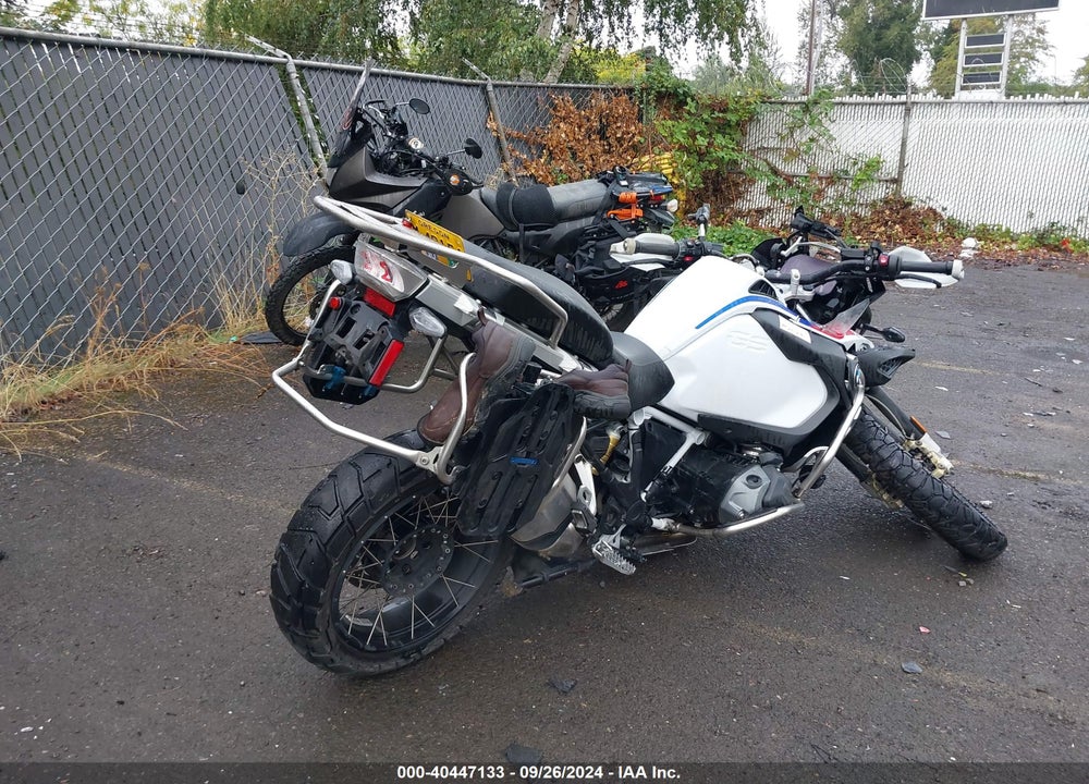 2023 BMW R 1250 GS ADVENTURE VIN: WB10M1305P6G26964