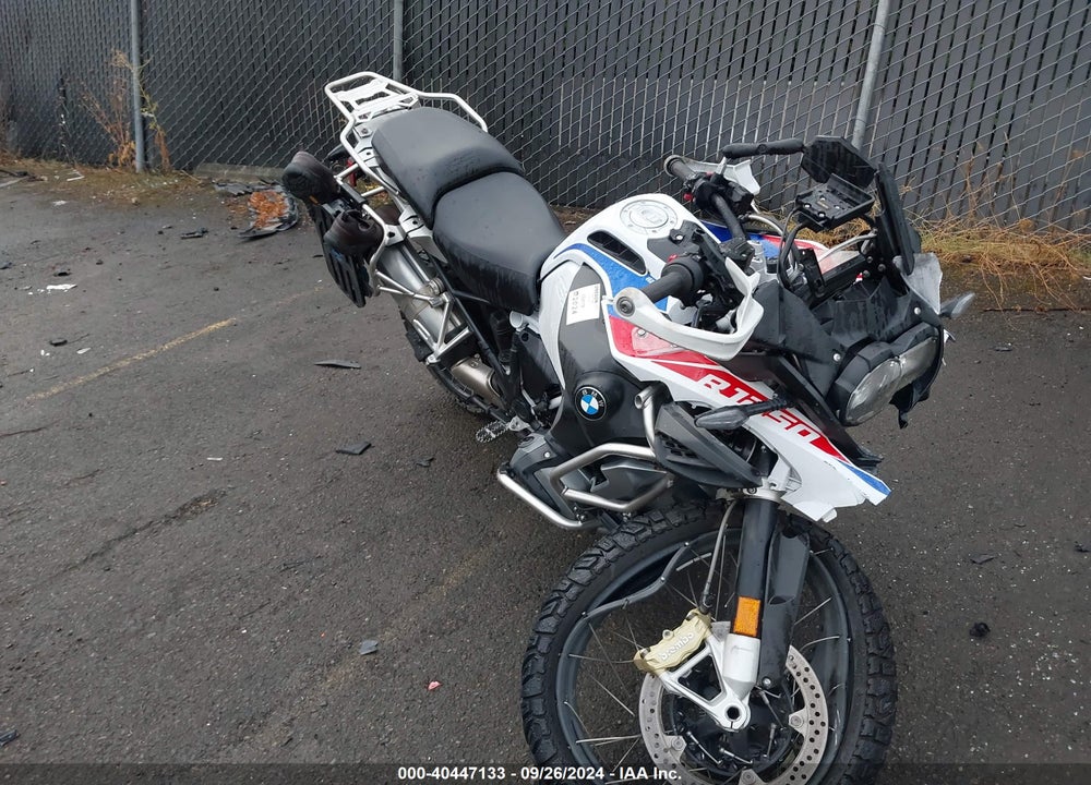 2023 BMW R 1250 GS ADVENTURE VIN: WB10M1305P6G26964