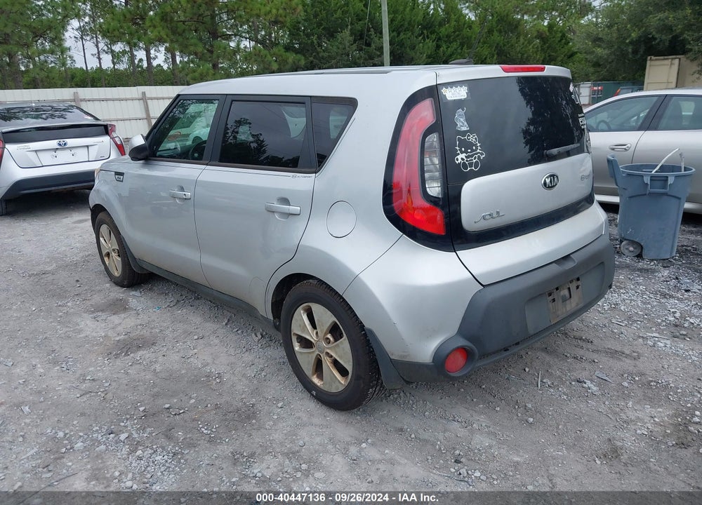 2016 KIA SOUL VIN: KNDJN2A22G7841885