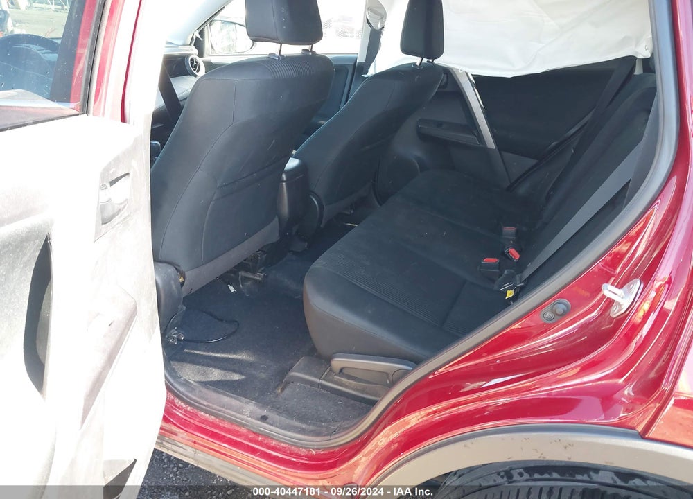 2018 TOYOTA RAV4 LE VIN: 2T3BFREV4JW835015