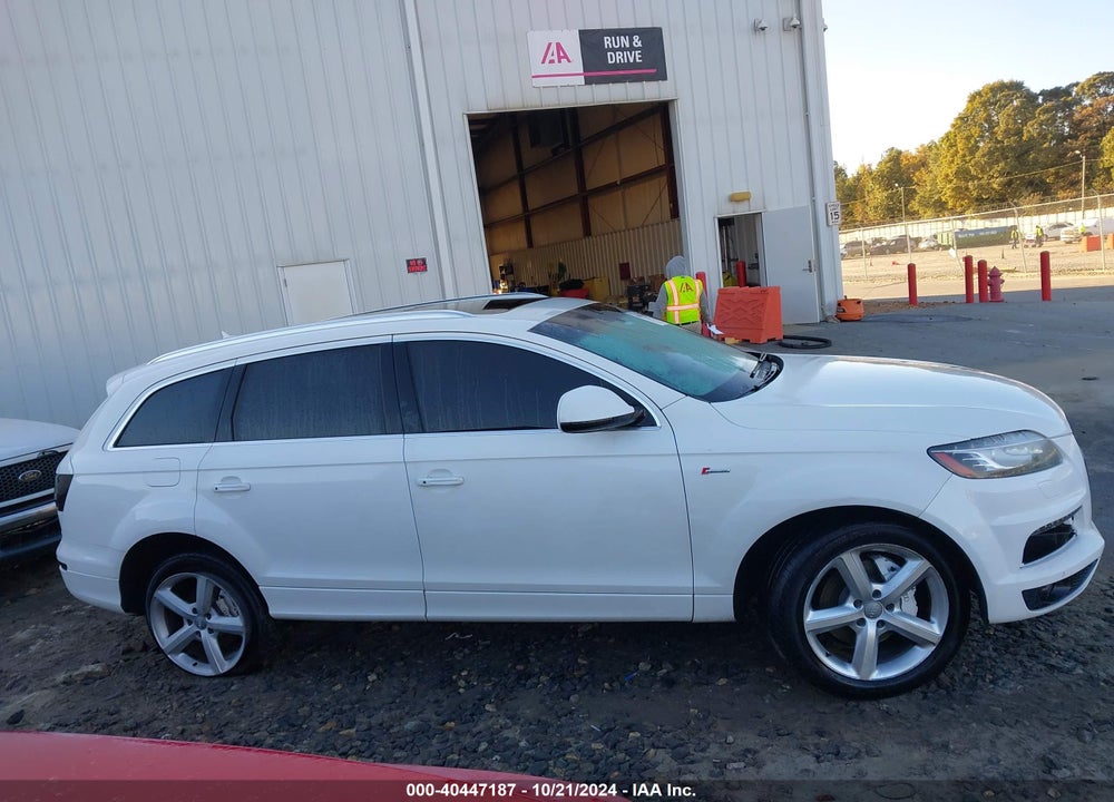 2011 AUDI Q7 3.0T S LINE PRESTIGE VIN: WA1DGAFE0BD002570