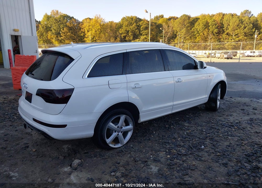 2011 AUDI Q7 3.0T S LINE PRESTIGE VIN: WA1DGAFE0BD002570