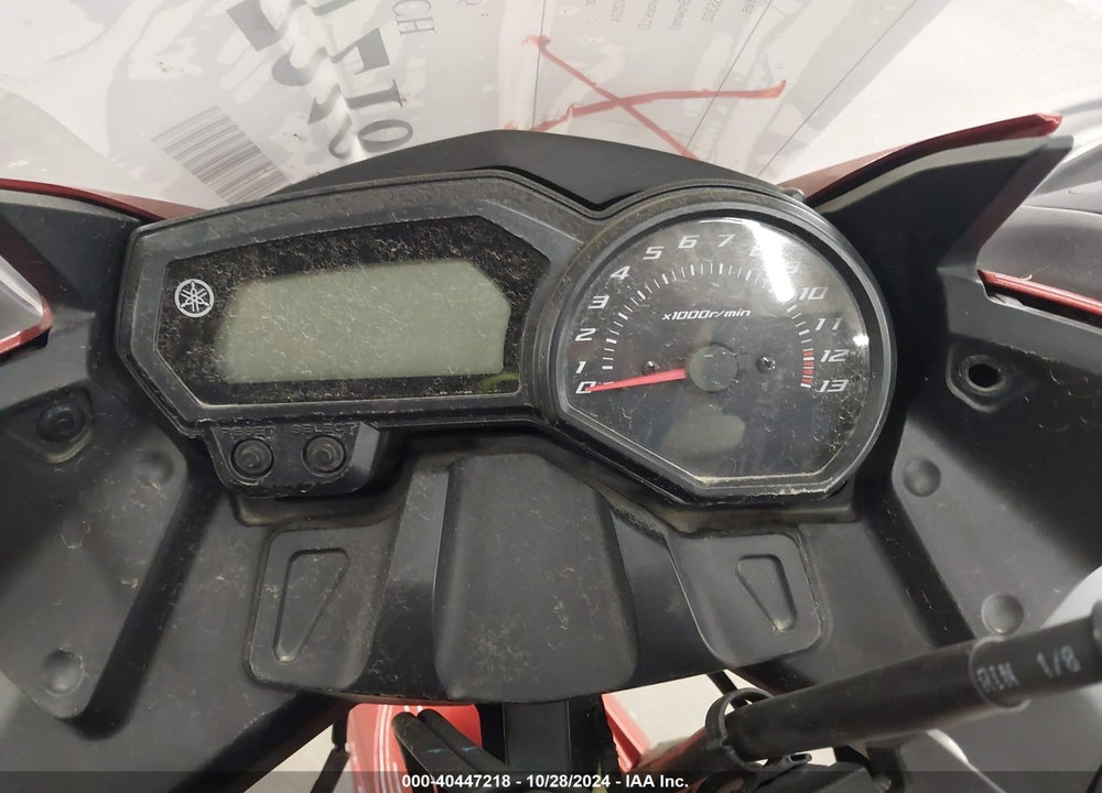 2011 YAMAHA FZ6 R VIN: JYARJ18E5BA007044