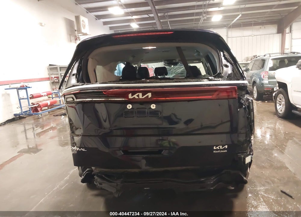 2024 KIA CARNIVAL LX VIN: KNDNB4H36R6340334