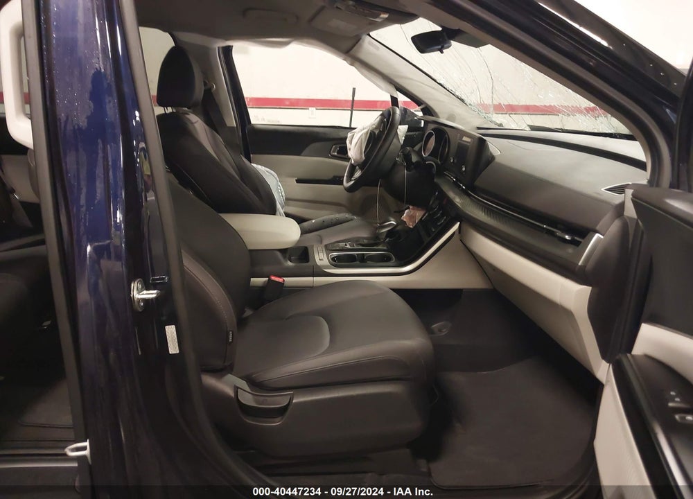 2024 KIA CARNIVAL LX VIN: KNDNB4H36R6340334