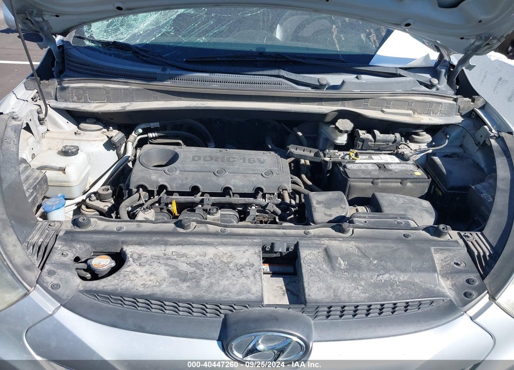 2010 HYUNDAI TUCSON GLS VIN: KM8JU3AC6AU012890