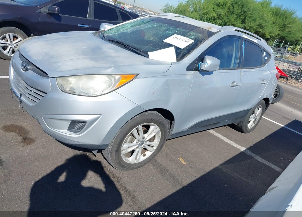 2010 HYUNDAI TUCSON GLS VIN: KM8JU3AC6AU012890