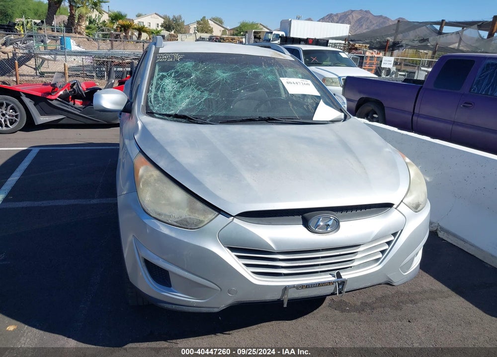 2010 HYUNDAI TUCSON GLS VIN: KM8JU3AC6AU012890