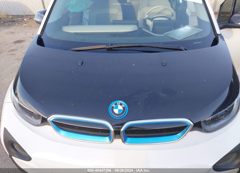 2017 BMW I3 94 AH W/RANGE EXTENDER VIN: WBY1Z8C32HV895499