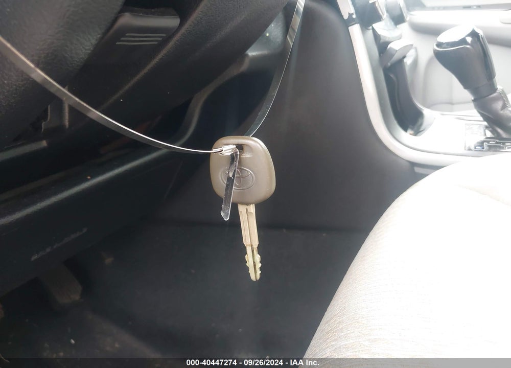 2015 TOYOTA CAMRY SE VIN: 4T1BF1FK3FU921213
