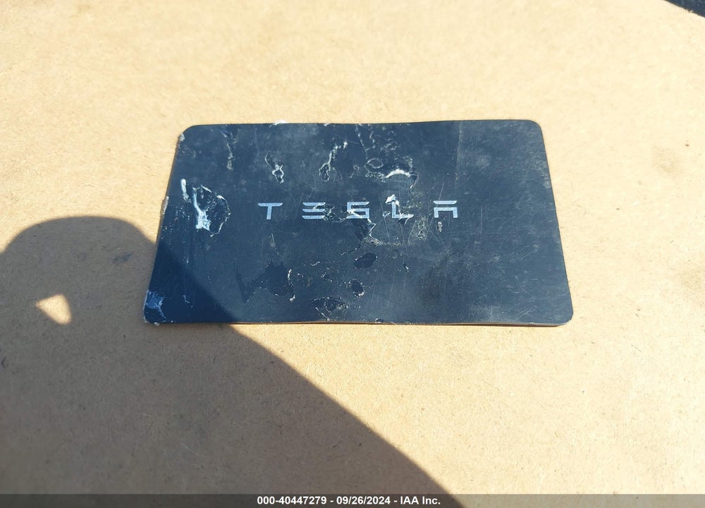 2021 TESLA MODEL Y LONG RANGE DUAL MOTOR ALL-WHEEL DRIVE VIN: 5YJYGDEE6MF228795