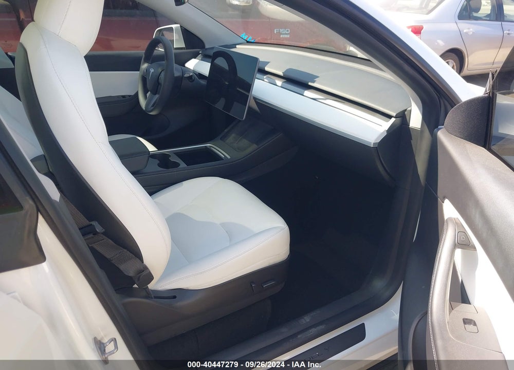 2021 TESLA MODEL Y LONG RANGE DUAL MOTOR ALL-WHEEL DRIVE VIN: 5YJYGDEE6MF228795