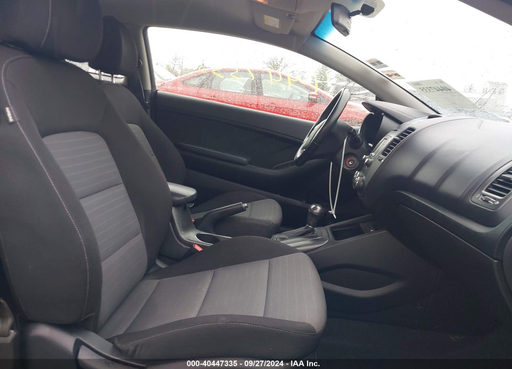 2014 KIA FORTE KOUP EX VIN: KNAFX6A88E5209670
