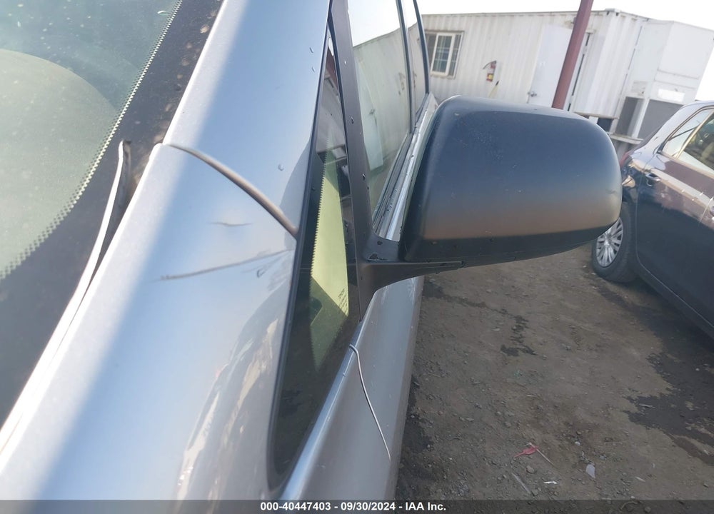 2011 TOYOTA SIENNA XLE V6 VIN: 5TDYK3DC7BS132126