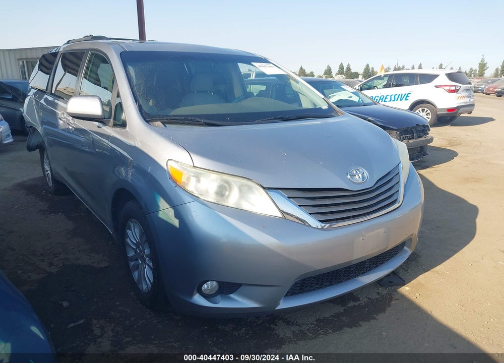 2011 TOYOTA SIENNA XLE V6 VIN: 5TDYK3DC7BS132126