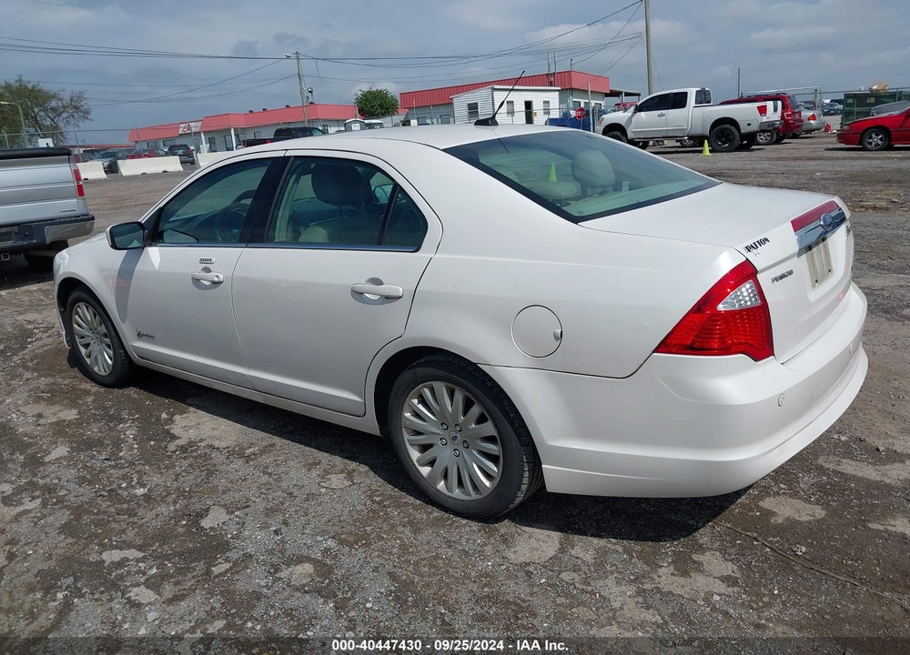 2011 FORD FUSION HYBRID VIN: 3FADP0L33BR301387