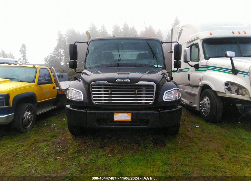 2017 FREIGHTLINER M2 106 VIN: 1FVACVDU0HHHY3606