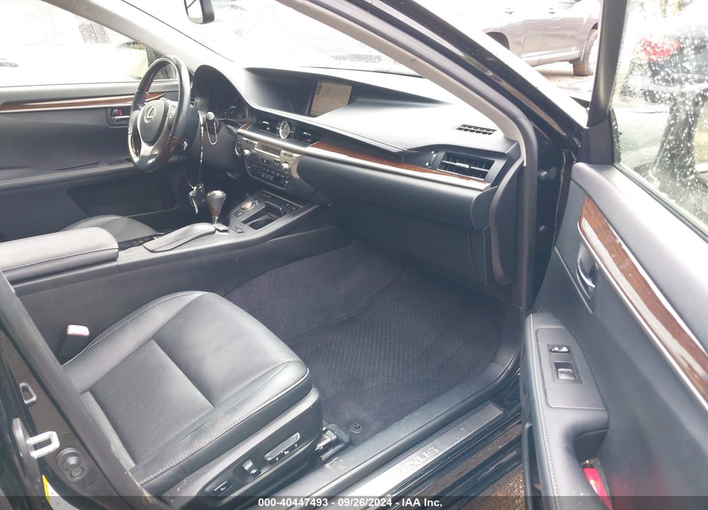 2014 LEXUS ES 350 VIN: JTHBK1GG3E2135530