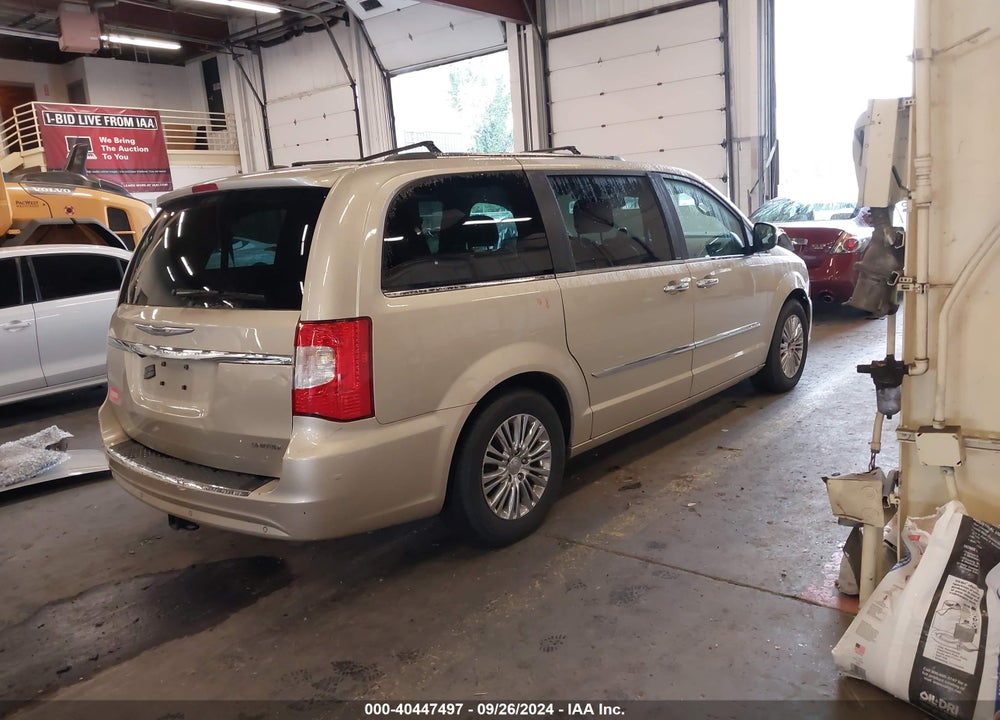 2011 CHRYSLER TOWN & COUNTRY LIMITED VIN: 2A4RR6DG9BR760485