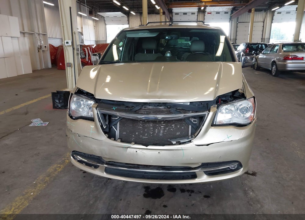 2011 CHRYSLER TOWN & COUNTRY LIMITED VIN: 2A4RR6DG9BR760485