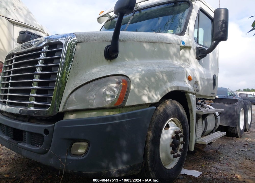 2011 FREIGHTLINER CASCADIA 125 VIN: 1FUJGEDV7BSAY8440