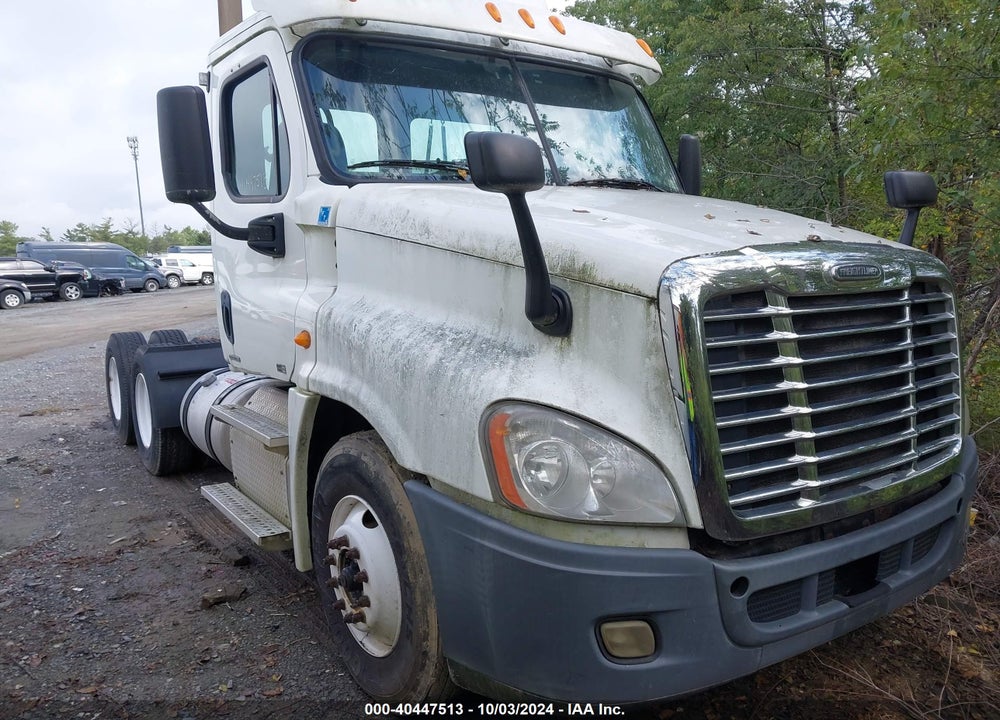 2011 FREIGHTLINER CASCADIA 125 VIN: 1FUJGEDV7BSAY8440