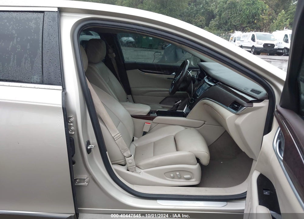 2013 CADILLAC XTS VIN: 2G61P5S38D9195722