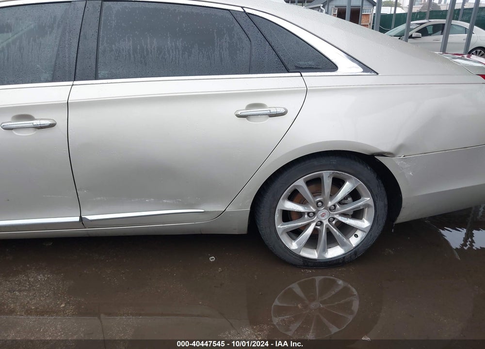 2013 CADILLAC XTS VIN: 2G61P5S38D9195722